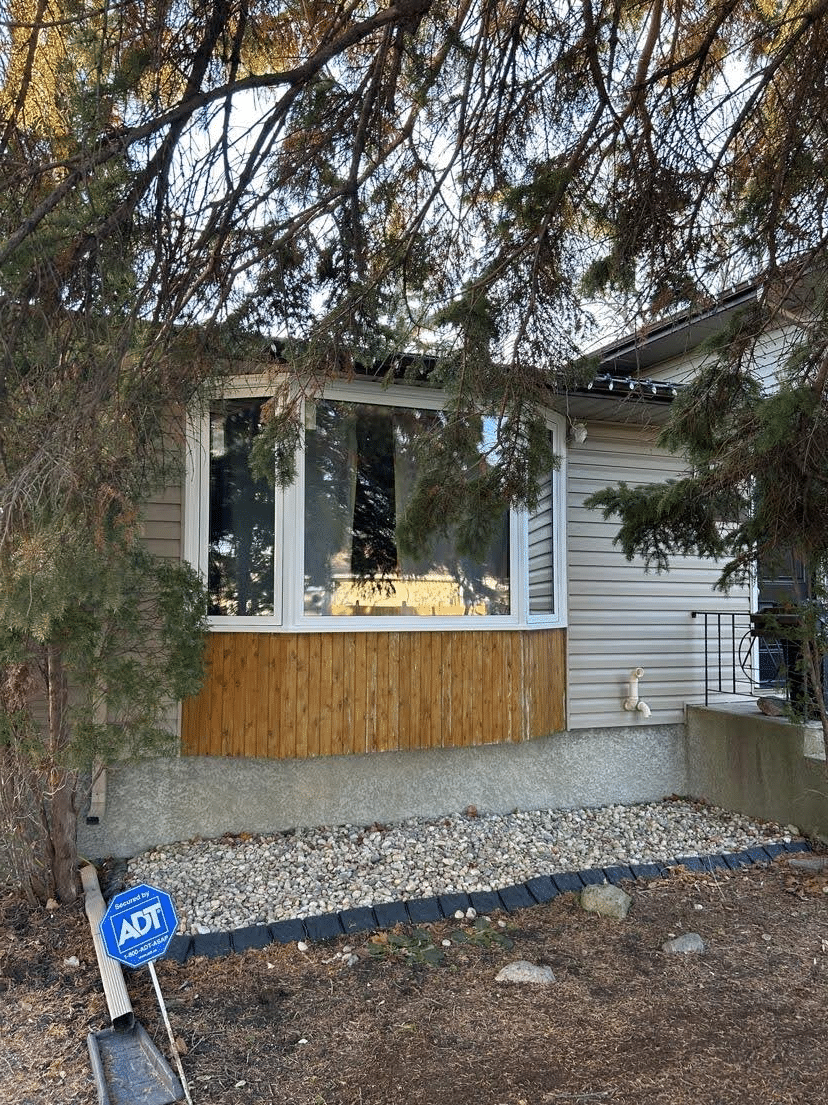 Featured image for “Crestview Light Oak Windows & Bay”