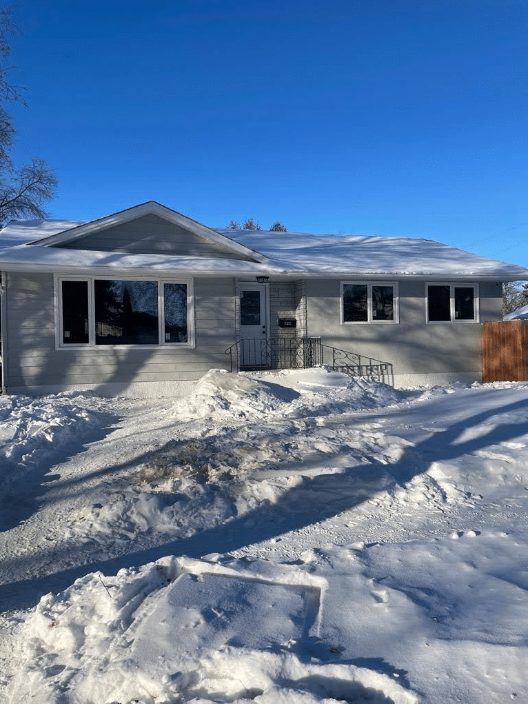 Featured image for “Grant Park Humphrey Doors & Windows”